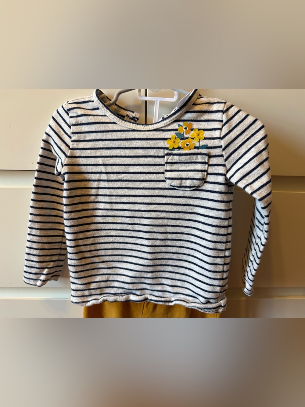 Carter’s Toddler Girl 2T 2Pc Outfit Striped Long Sleeve Top Mustard Pants Cotton - Picture 4 of 8